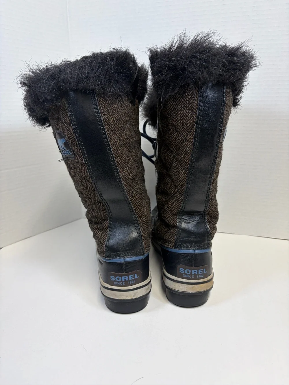 Sorel warm faux